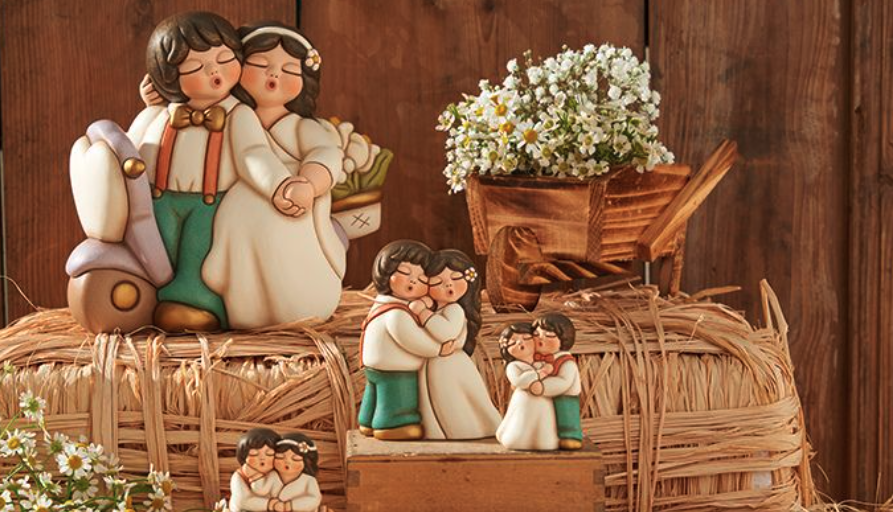 Thun is an Italian company known for its exquisite ceramic and porcelain figures, home decor, and collectible gift ideas.